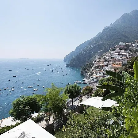 Vila Sleeps 8 With Pool And Air Con Positano